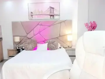 Lynara_norien  live sex cam