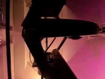 Lynara_norien  live sex cam