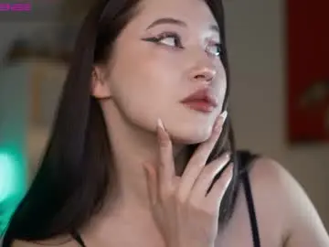 Maddi_s_here  live sex cam