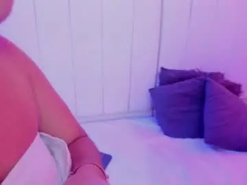 Mhonikbelucci  live sex cam