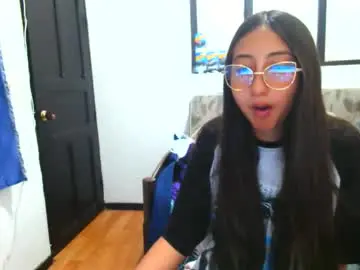 Nanilux_1  live sex cam