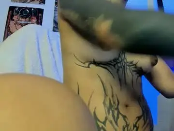 Nazzz10  live sex cam