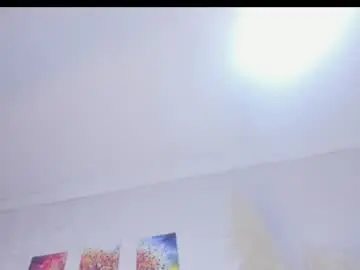 Paulinasaeenz  live sex cam