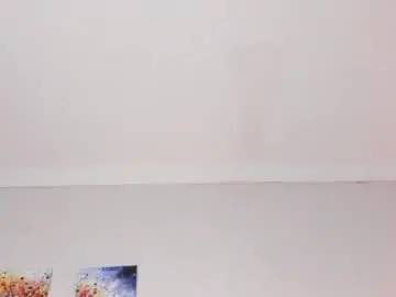 Paulinasaeenz  live sex cam