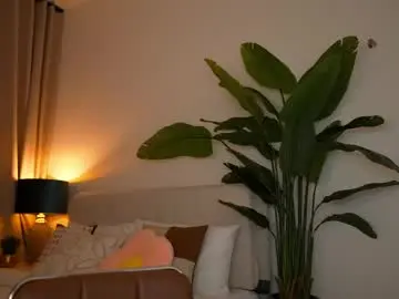 Amylure  live sex cam