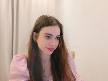 Astralmira  live sex cam