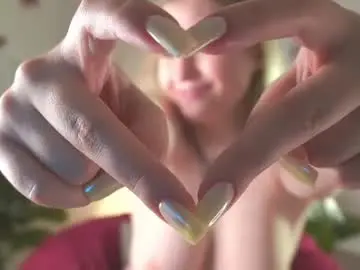 Emilyhewell  live sex cam