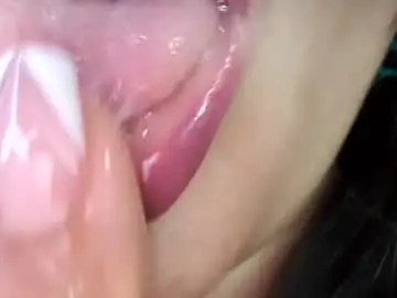 Evolethmontenegros  live sex cam