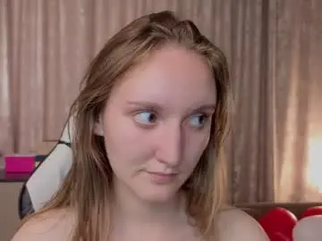 Kaciedudzik  live sex cam