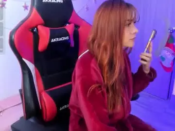 Lindasilverstone  live sex cam