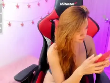 Lindasilverstone  live sex cam