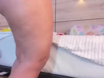 Martina_touss  live sex cam