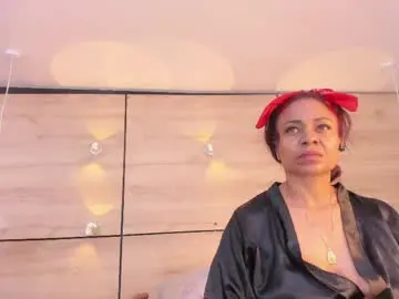 Martina_touss  live sex cam