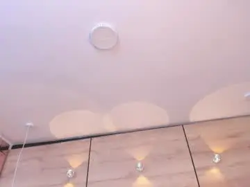 Martina_touss  live sex cam