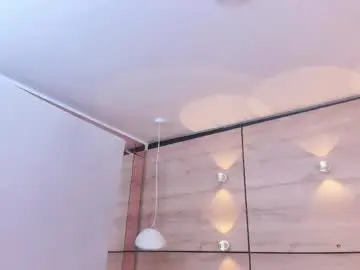 Martina_touss  live sex cam