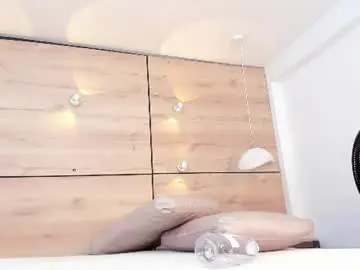 Martina_touss  live sex cam
