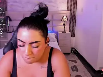 Melodysnow  live sex cam