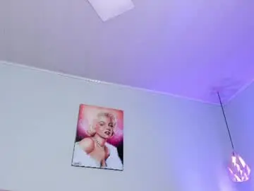 Scarletgv  live sex cam