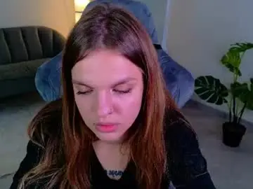 Bella_dreamm  live sex cam