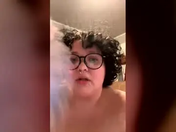 Dayna3000  live sex cam