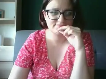 Irresistibleparis  live sex cam