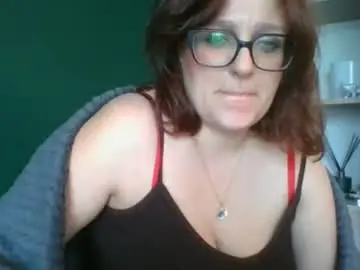Irresistibleparis  live sex cam