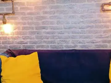 Lisa_caprice  live sex cam