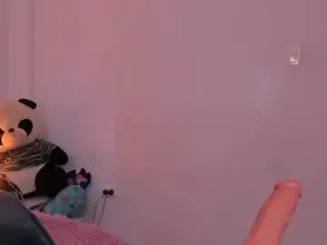 Lucy_blush99  live sex cam