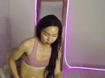 Natzumi_mcqueen  live sex cam