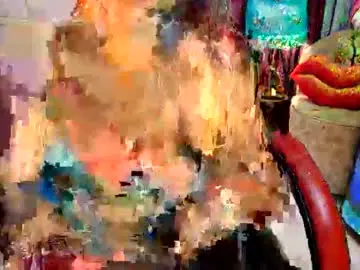 Nikatheempress  live sex cam