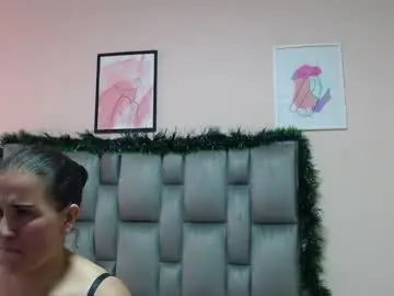 Noellehartley  live sex cam