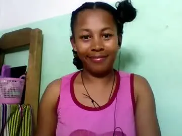 Sandra1253099  live sex cam