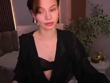 Shyysiren  live sex cam