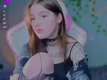 Sophie_nomenal_  live sex cam
