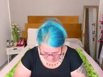 Sugarmommy69x  live sex cam