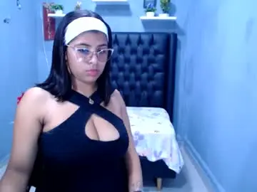 Tatiana499  live sex cam