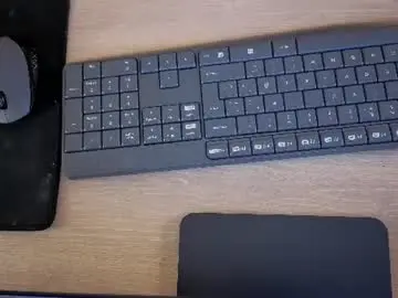 Angelbluemilf  live sex cam