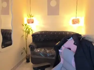 Angelbluemilf  live sex cam