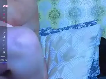 Anya_weisz  live sex cam