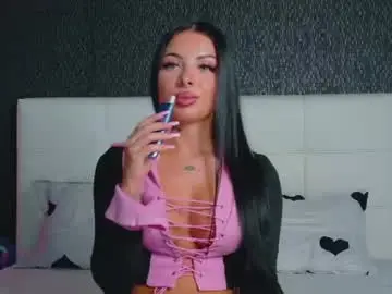 Ashleyetthen  live sex cam
