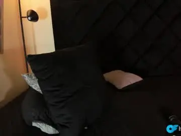 Cloe_bech1  live sex cam