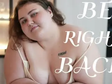 Curvy_janie  live sex cam