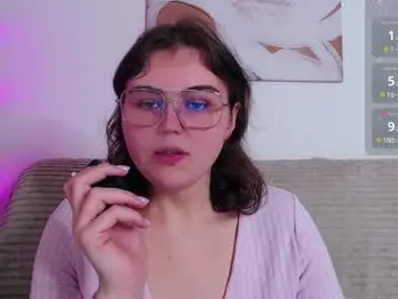 Curvy_janie  live sex cam