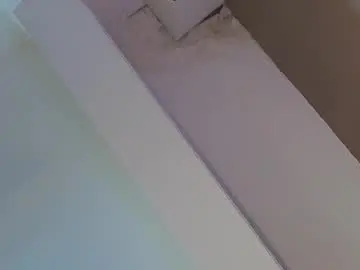 Emmasaintt  live sex cam