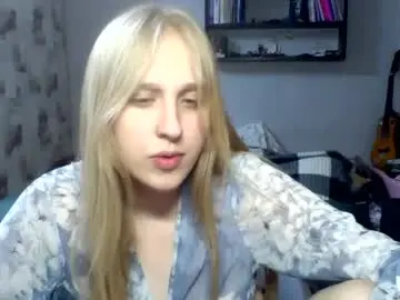 Isolli  live sex cam