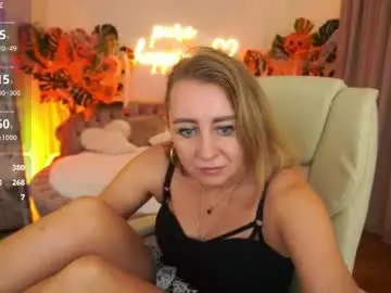Lavandersophi  live sex cam