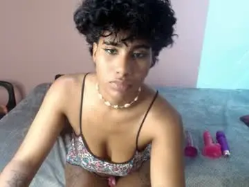 Naomy__smith__  live sex cam