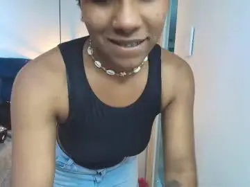 Naomy__smith__  live sex cam