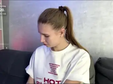 Ronaldleidholt  live sex cam