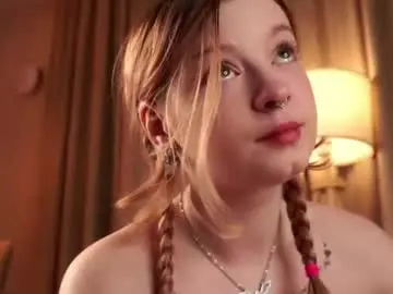 Scarlet_fever10  live sex cam